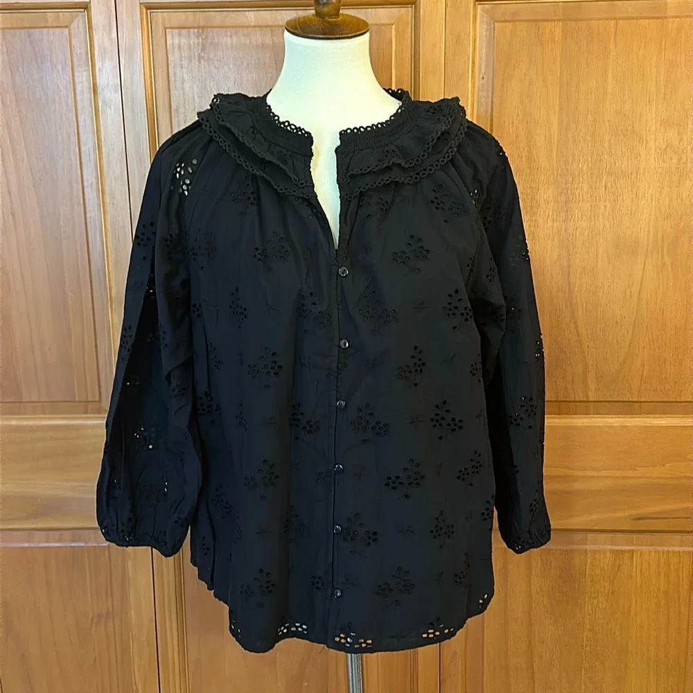 J Crew Black Eyelet Button Front Peasant Top NWT Size Medium